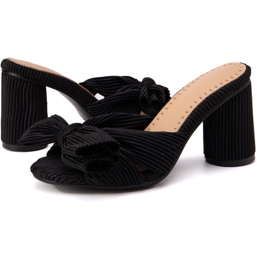 Penny Black Pleated Bow Heel